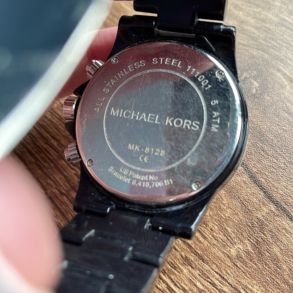 Michael Kors large watch - Picture 3 of 7